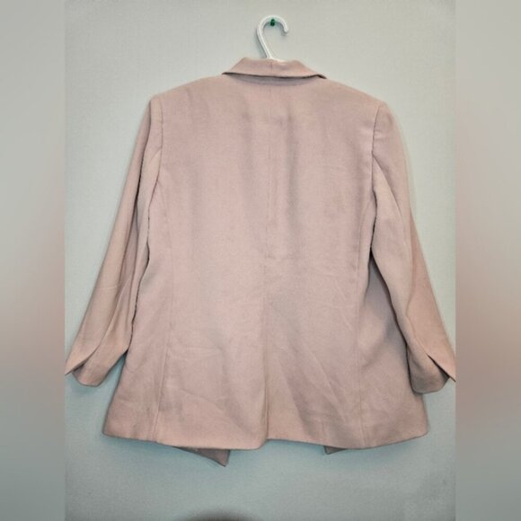 H$M Straight Cut Jacket. Light Pink. Size M. - Picture 7 of 12